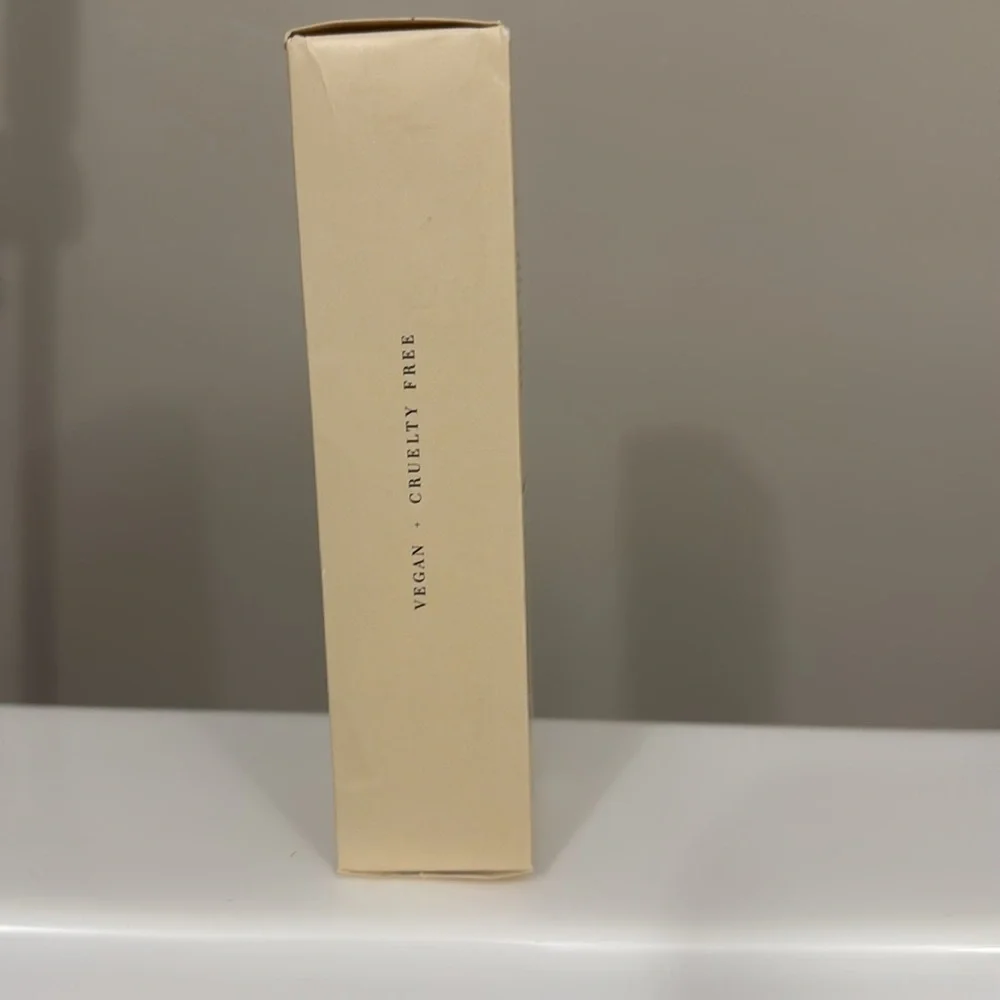 the lyfestyle co oil cleanser